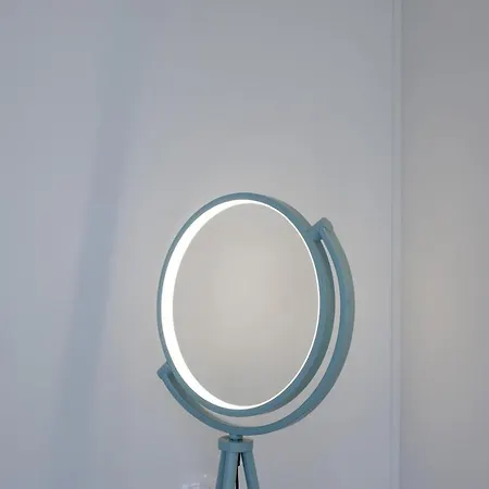 아파트 Modern Flat With Balcony On Rua Flores - 1st