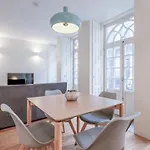 Modern Flat With Balcony On Rua Flores - 1st Porto